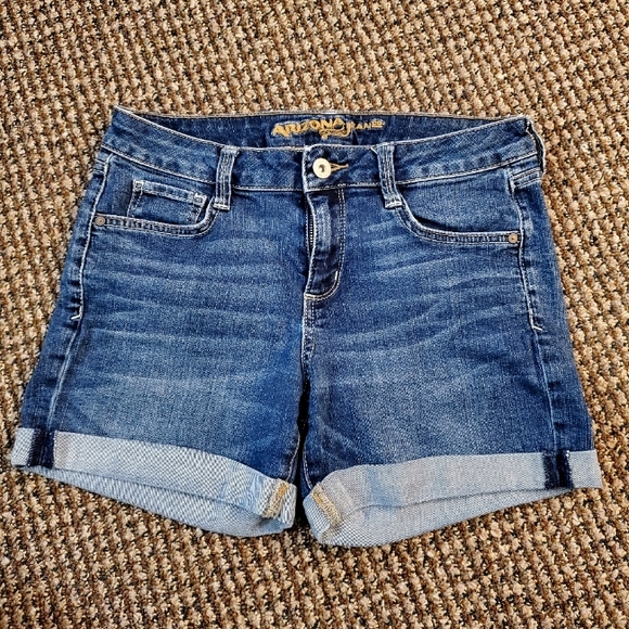 Arizona Jean Shorts - Picture 1 of 3
